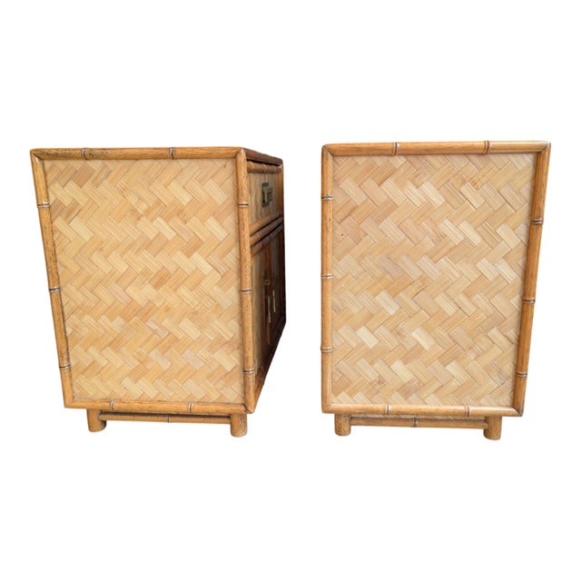 1970s Vintage Faux Bamboo Pair of 2 Nightstands With Herringbone Parquet Rattan Fronts, in the Style of Dixie For Sale - Image 5 of 13
