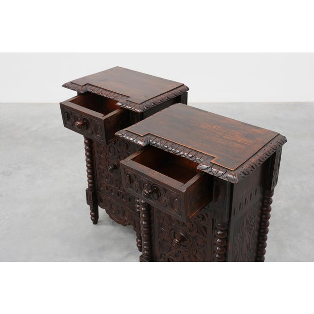 Oak Breton Carved Bedside Cabinets, France, 1890s, Set of 2 For Sale - Image 10 of 15
