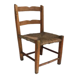 Early 19th Century Child's Chair With Original Rush Seat