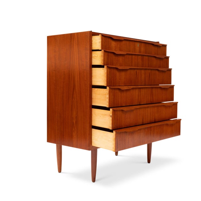 Danish Mid Century Modern Teak Tallboy Dresser 6 Drawer Chest Vintage 1960s For Sale - Image 4 of 7