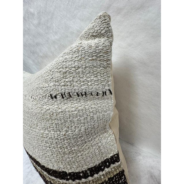 Contemporary Turkish Hemp Pillow Cushion Natural Cream Black Brown Pillow Cushion Cover 16" x 24" For Sale - Image 3 of 4