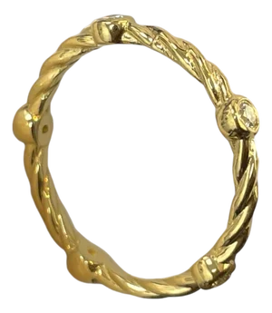 Elegant 14k Gold Rope-Style Ring With Dazzling Diamond Accents, Size 6.5