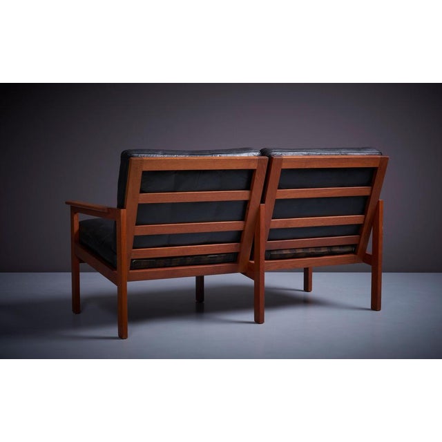 Black Leather Sofas & Side Table from Illum Wikkelso Capella, Denmark, 1960s, Set of 3 For Sale - Image 15 of 17