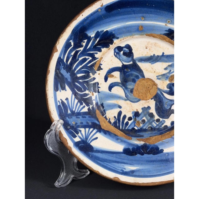 Catalan Faixes Plate with Hare in Spanish Majolica For Sale - Image 3 of 7