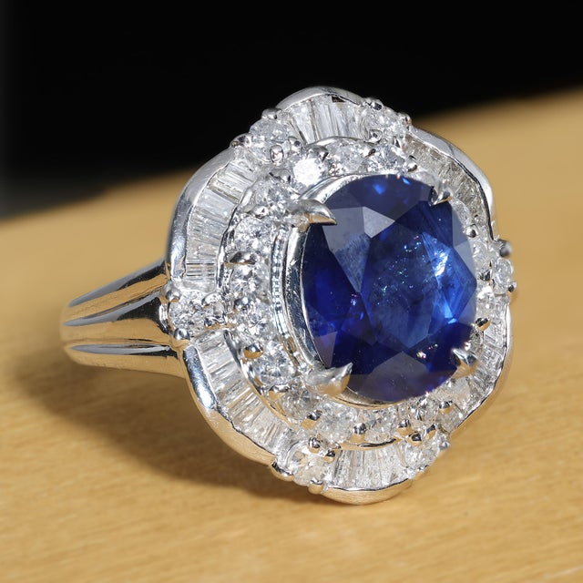 Metal Gia Certified 4.15 Carat Oval Thai Sapphire & Diamond in Platinum Vintage Ring, Size 7 For Sale - Image 7 of 10
