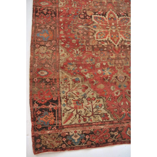 Red 1930s Persian Ferahan Sarouk Lamb Wool Rug, 3.6 x 4.11 For Sale - Image 8 of 11