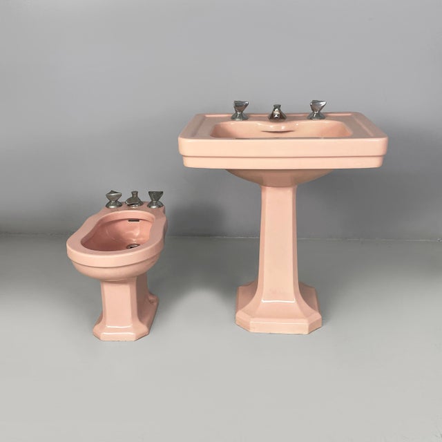 Italian Art Deco pink ceramic bathroom fixtures, bidet and sink, by Standard, 1920s Pair of pink ceramic bathroom...