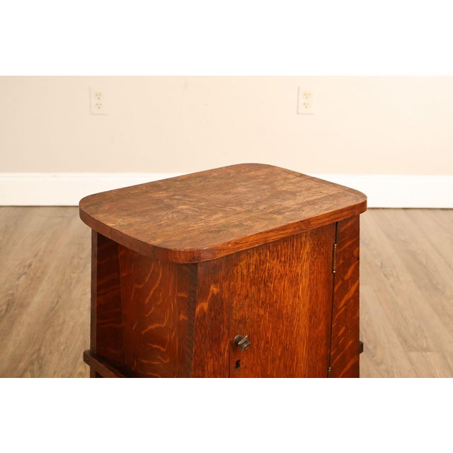 Early 20th Century Antique Mission Oak Smoke Stand Bedside Cabinet For Sale - Image 5 of 18