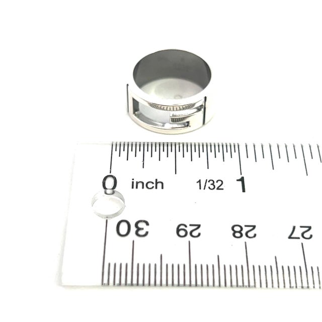Gucci Estate Ring Size 5.5 Sterling Silver 8 mm, Size 5.5 For Sale In New York - Image 6 of 6