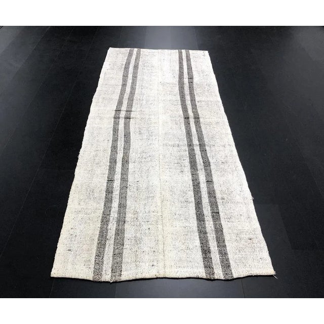 Natural Runner Rug, 1960s For Sale - Image 10 of 10