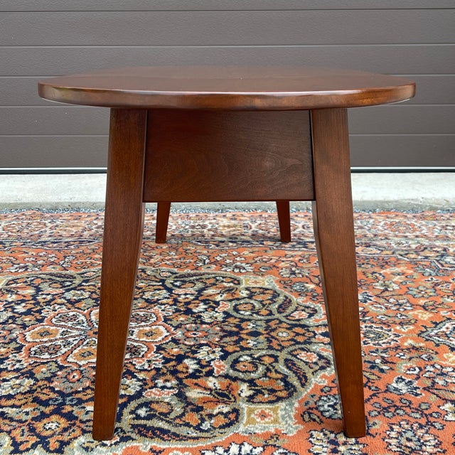 1990s Vintage American Shaker Solid Cherry Oval Coffee Table For Sale - Image 5 of 8