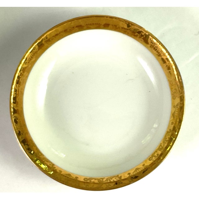 Royal Bayreuth-Tettau, Bavaria, Germany-porcelain Berry bowls-with warranted 18 karat gold, detailed rims Royal Bayreuth-...