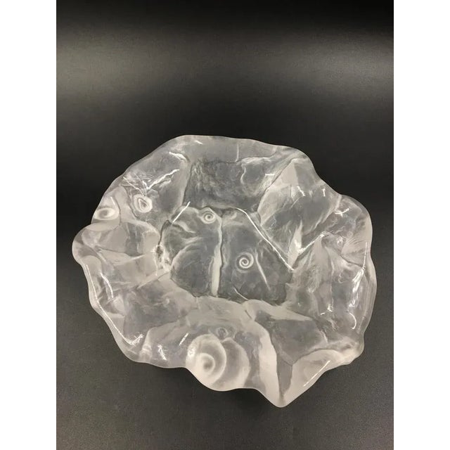 Art Deco Frosted Glass Bowl with Shells and Fossil, 1930s, in Flawless conditions. Designed 1920 to 1949