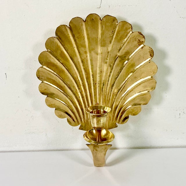 1960s Vintage Coastal Hollywood Regency Boho Chic Brass Fan Shell Candle Holder Wall Sconce For Sale - Image 4 of 10
