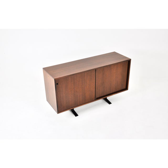Se3 Sideboard attributed to Osvaldo Borsani for Tecno, 1960s For Sale - Image 6 of 15