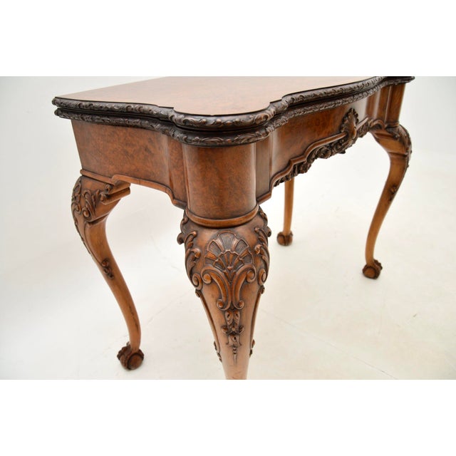 Brown Card Table in Burr Walnut, 1900s For Sale - Image 8 of 11