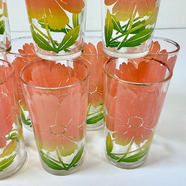 1950s Vintage Americana Boho Chic Federal Glass Company Coral Daisy Glassware -Set of 8 For Sale - Image 9 of 11