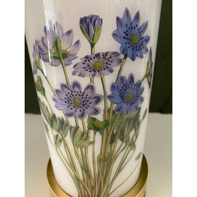 My favorite colors, periwinkle to lavender..... Charming antique hand colored engraving on white ground in this decoupage...