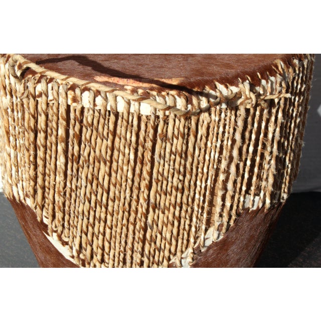 Tribal Embuutu Dual-Hide Drum Mid-Century Vintage Baganda Uganda For Sale - Image 10 of 13
