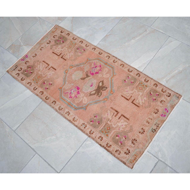 1960s Front of Bath Sink Rug Hand Made Kitchen Mat Muted Color Small Rug Laundry Room Decor - 1'10" X 3'7" For Sale - Image 15 of 18