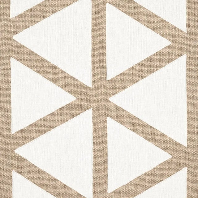 Contemporary SAMPLE - Schumacher Tipton Appliqe Fabric In Flax For Sale - Image 3 of 4