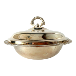 Antique American Covered Vegetable Dish 10” Round in Silverplate