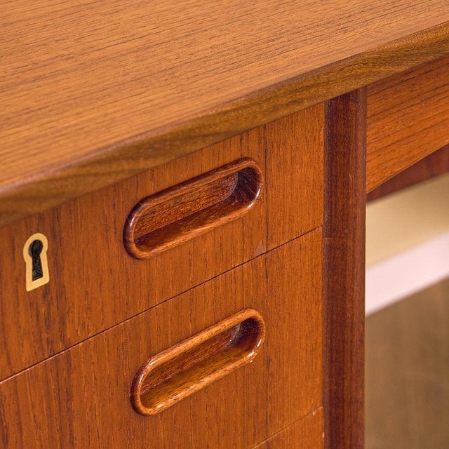 Brown Danish Writing Desk in Teak by Svend Åge Madsen for H.P. Hansen, 1960 For Sale - Image 8 of 13