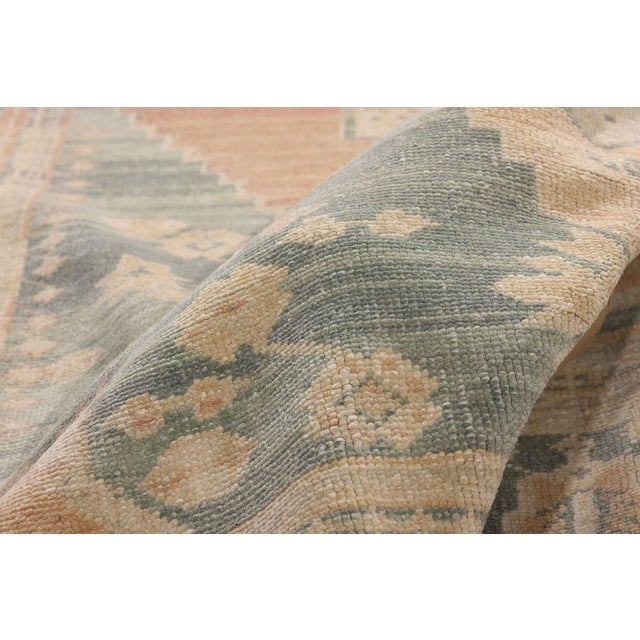 Vintage Turkish Oushak Rug, 06'00 X 09'08 For Sale In Dallas - Image 6 of 10
