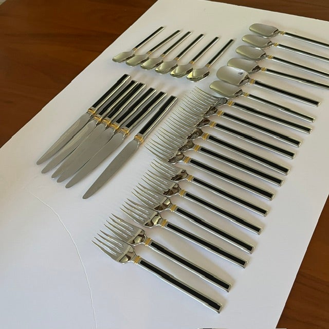 Metal 1990s Oneida Silver "Midnight" Stainless Flatware - 30 pcs For Sale - Image 7 of 9