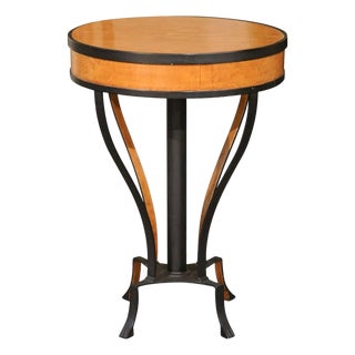 Austrian Biedermeier 1820s Guéridon Side Table with Burl Veneer and Iron Frame For Sale