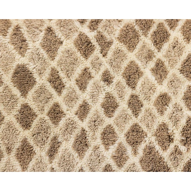Beige Hand-Knotted Moroccan Wool Rug by Azele Studio For Sale - Image 8 of 11