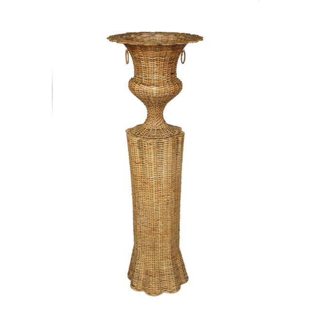 Traditional Round Scalloped Wicker Urn and Pedestal For Sale - Image 3 of 3