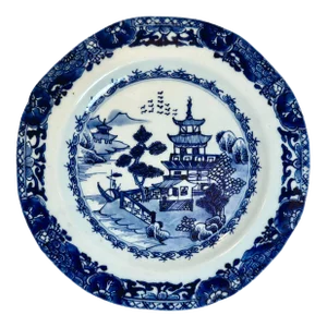 Late 18th Century Blue and White Chinese Export Plate