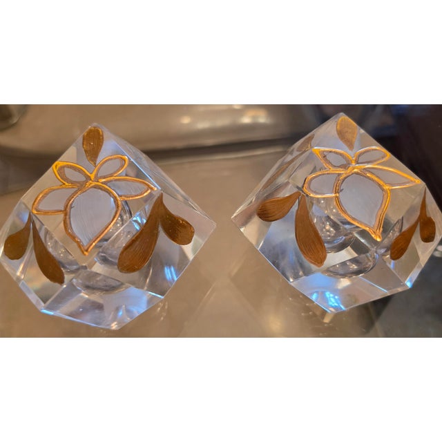 Mid-Century Pair Beautiful Large Cut Clear Crystal Prism Perfume Bottle Etched Gold Floral For Sale In Miami - Image 6 of 8