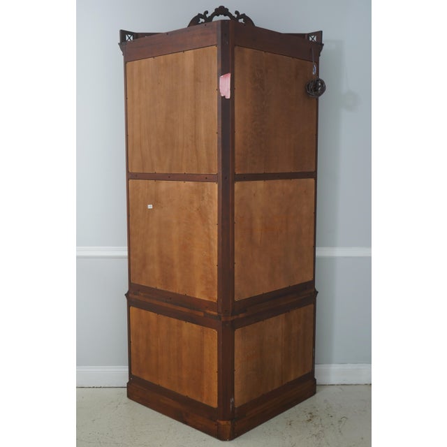 Henkel Harris Chippendale Mahogany Corner China Cabinet For Sale - Image 17 of 18