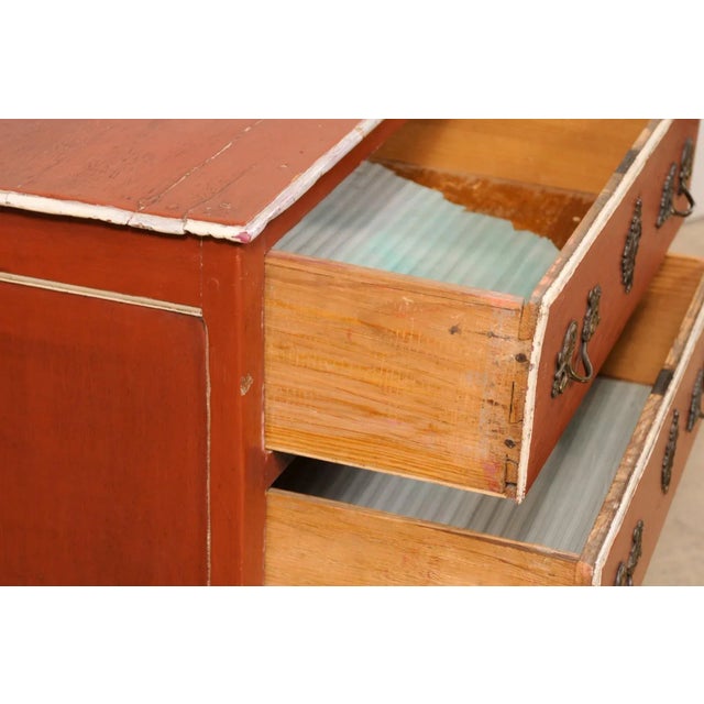 Early 19th Century French Antique Raised Chest with Original Finish For Sale - Image 10 of 12