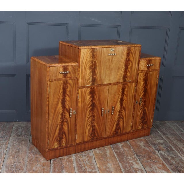 English Art Deco Walnut Cocktail Sideboard, 1930s For Sale - Image 9 of 16