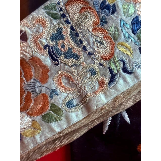 Large Framed Stunning Antique Chinese Embroidered Robe Qing Dynasty For Sale - Image 12 of 12