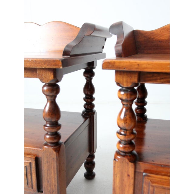 Vintage Colonial Revival End Tables Pair For Sale - Image 13 of 15