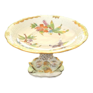 Herend Queen Victoria Pedestal Dish on Dolphin Fish Base