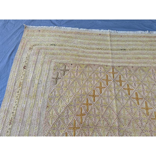 Gold Handmade Mushwani Kilim Rug Muted Gold Wool Hand-Knotted Rug - 6'7" X 9'5" For Sale - Image 8 of 12