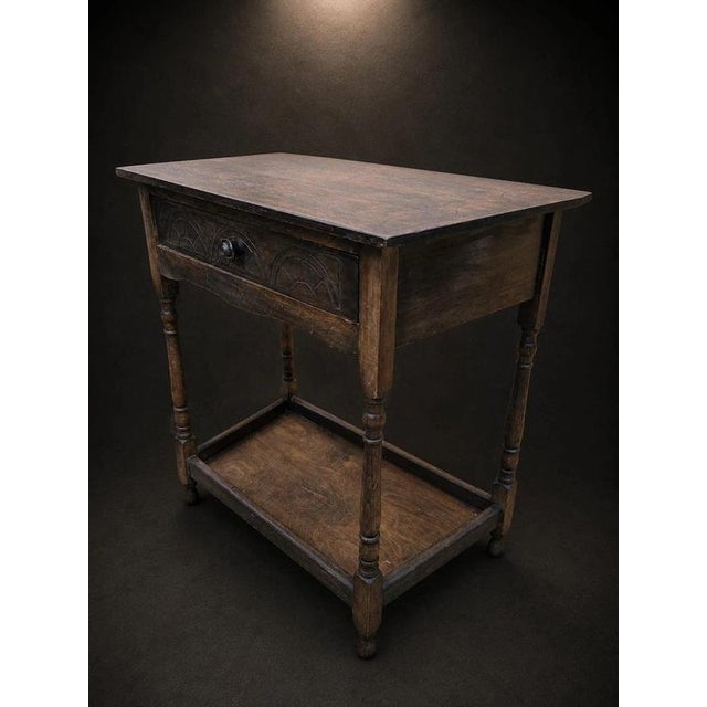 Antique Oak Hall Side Table with Trapezoid Top and Turned Legs, 1900 For Sale - Image 3 of 8