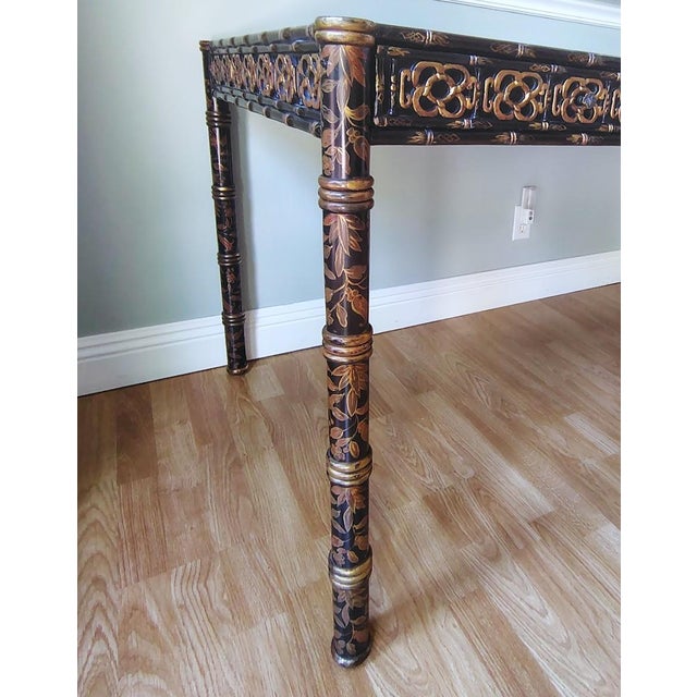 1960s Hollywood Regency Chinoiserie Lacquered Decorated Desk For Sale - Image 12 of 18