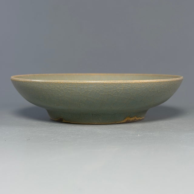 15th Century & Earlier Antique Chinese Celadon Crackle‑Glaze Shallow Dish, Collectible Antique For Sale - Image 5 of 7
