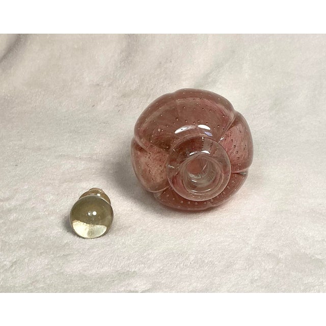 Murano Vintage Murano Art Glass Vase Perfume Decanter Controlled Bubbles Pink and Gold For Sale - Image 4 of 12