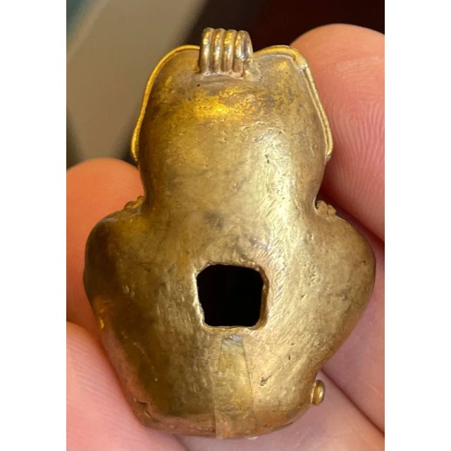 16th Century Antique Costa Rican Tumbaga Bird Pendant Sculpture For Sale - Image 5 of 7