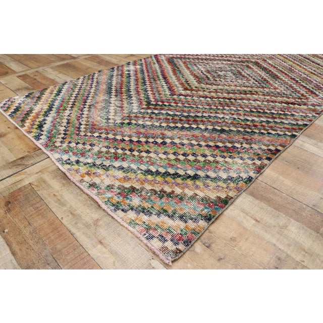 Textile Vintage Turkish Sivas Rug, 04'10 X 08'04 For Sale - Image 7 of 10