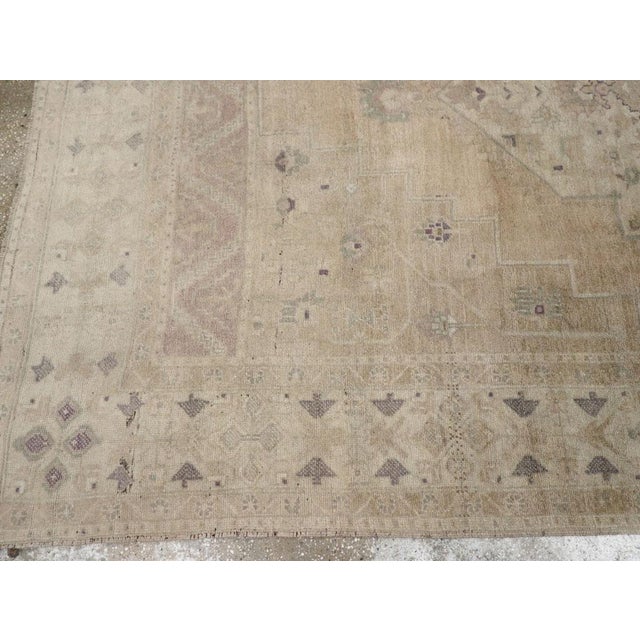 Textile Galerie Shabab Collection Mid-20th Century Turkish Anatolian Accent Carpet For Sale - Image 7 of 10