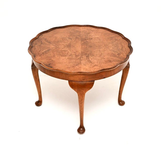 Vintage Pie Crust Coffee Table in Burr Walnut, 1920 For Sale - Image 3 of 7