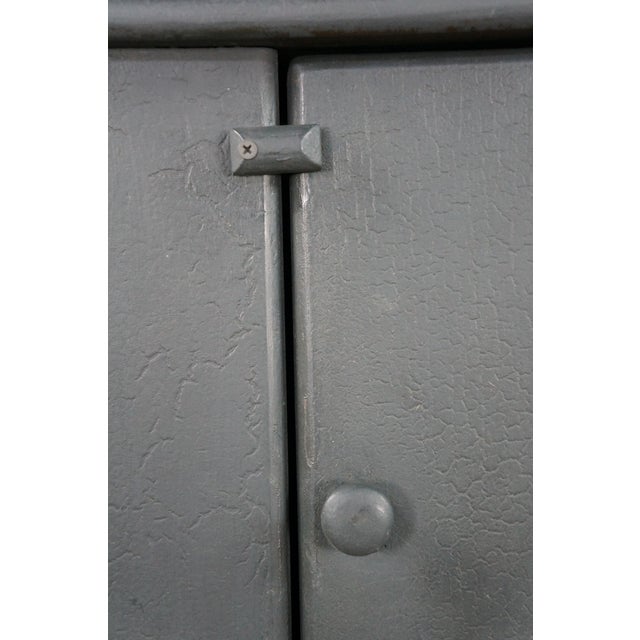 Late 20th Century Habersham Plantation Primitive Early American Painted Pine Step Back Cupboard For Sale - Image 9 of 18